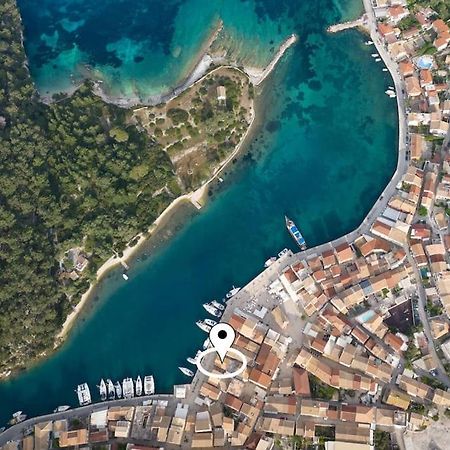 The Captain'S Bridge Gaios Exterior photo